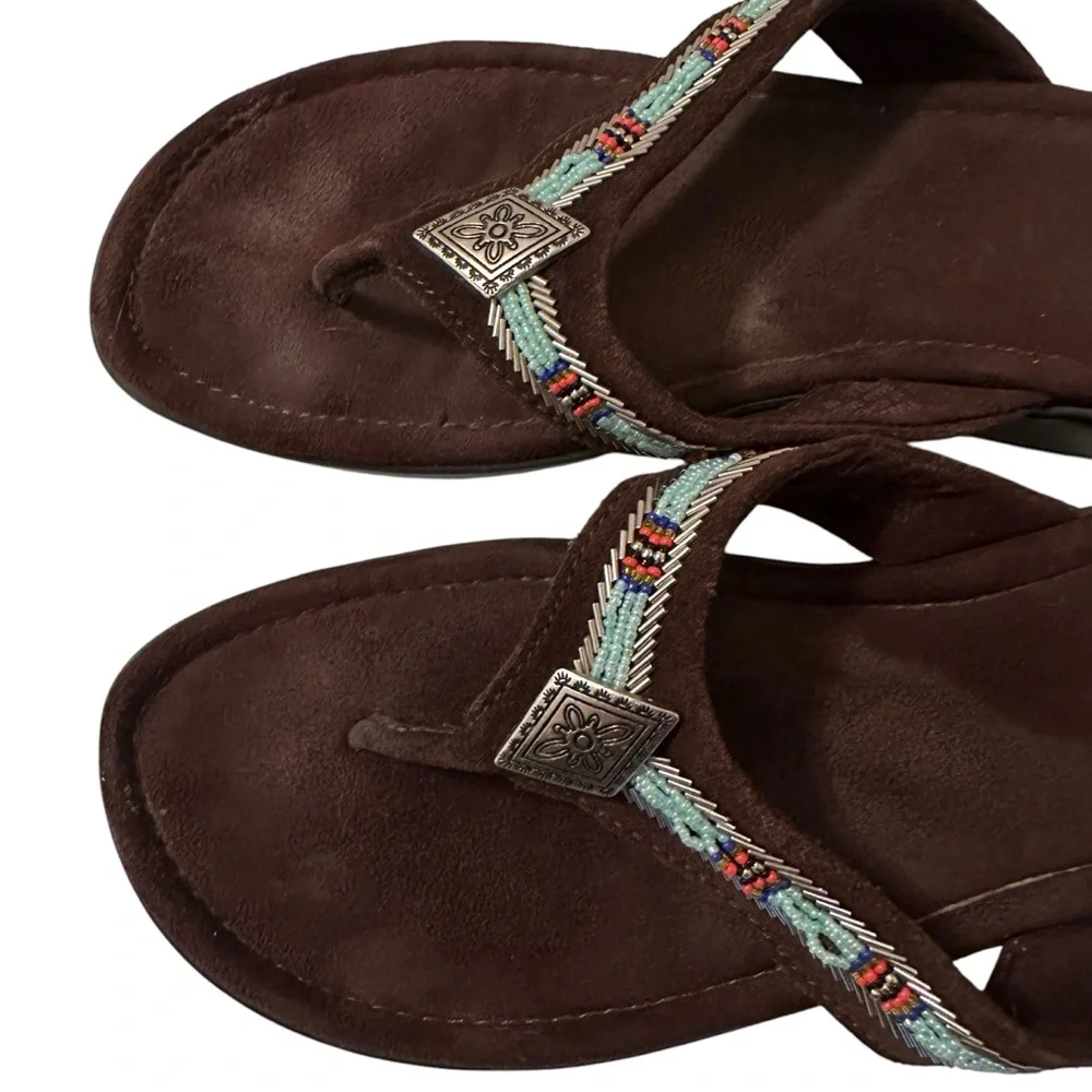 Minnetonka Leather Thong Sandals 8